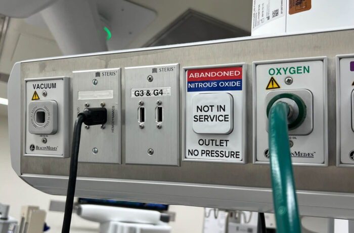 Plugs and outlets in an operating room